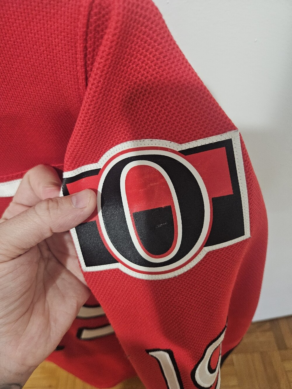 Ottawa Senators NHL Official Hockey Reebok Vintage 90s Jersey - Picture 9 of 11